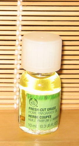 The Body Shop Home Fragrance Oil 10 ml You choose the Scent - Picture 2 of 42