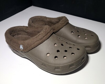 crocs with fur size 7
