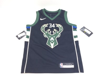 más camisetas nba