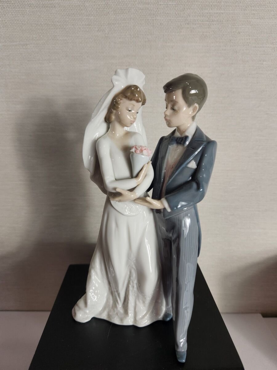 Lladro From This Day Forward Bride & Groom Figurine Wedding Lladro From This Day Forward Bride & Groom Figurine Wedding