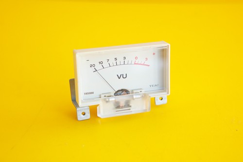 1x TASCAM TEAC 32 Parts TEAC VU meter Vumeter Original