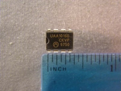 2 Motorola UAA1016B Zero Voltage Controller ICs