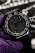 HUBLOT, CERAMIC BIG BANG ‘ALL BLACK KING,’ LIMITED EDITION, REF. 322.CM.1110.RX, 5