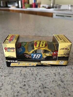 Kyle Busch #18 M&M s 2009 Toyota Camry NASCAR Action 1/64 Diecast