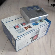 Sony Digital Photo Printer Picture Station DPP-FP50 + 60 Paper