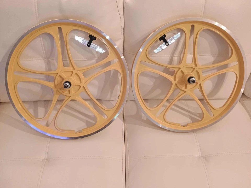 Old School BMX Mongoose Stranger Things 20" cargadores - Redline Hutch Diamondback GT Foto 2 de 4