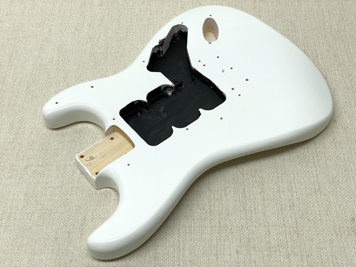 Squier エレキギター ホワイト ボディ Squier by Fender SONIC ESQUIRE Arctic White エレキギター初心者14点