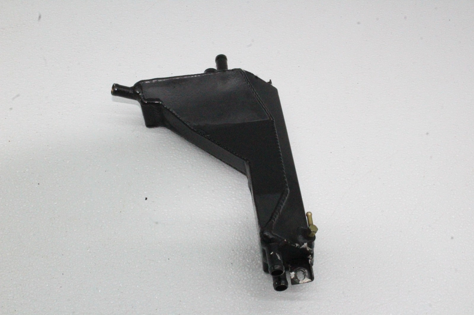 99-01 FERRARI 456 M ENGINE OIL VENT BODY CATCH CAN