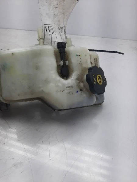 12 13 14 15 Cilindro maestro de freno Chevrolet Volt 22936034 Foto 4 de 4