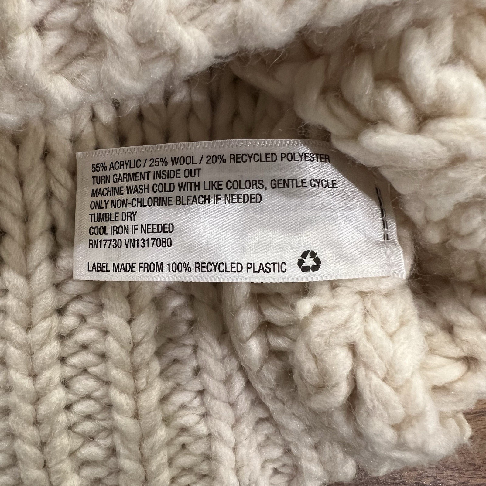 Universal Thread Womens Size Medium Pullover Knit… - image 3