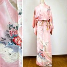   Excellent  antique kimono,japanese kimono , kimono robe,pink kimono, flower