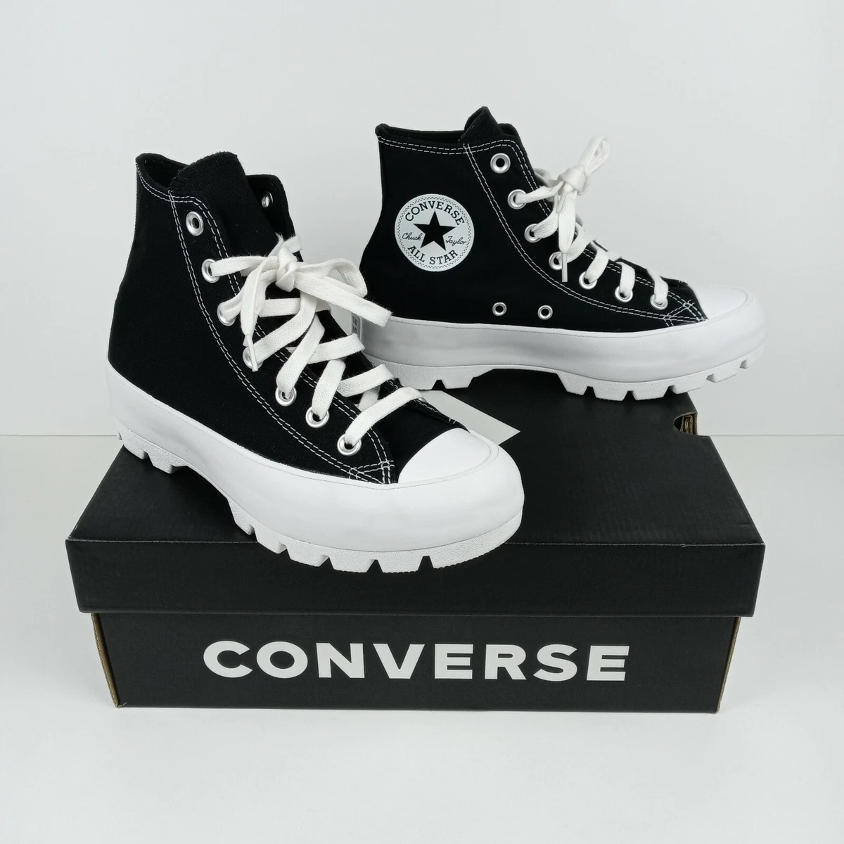 CONVERSE Chuck Taylor All Star Hi Lugged High Top Shoes 565901C Women s 8.5