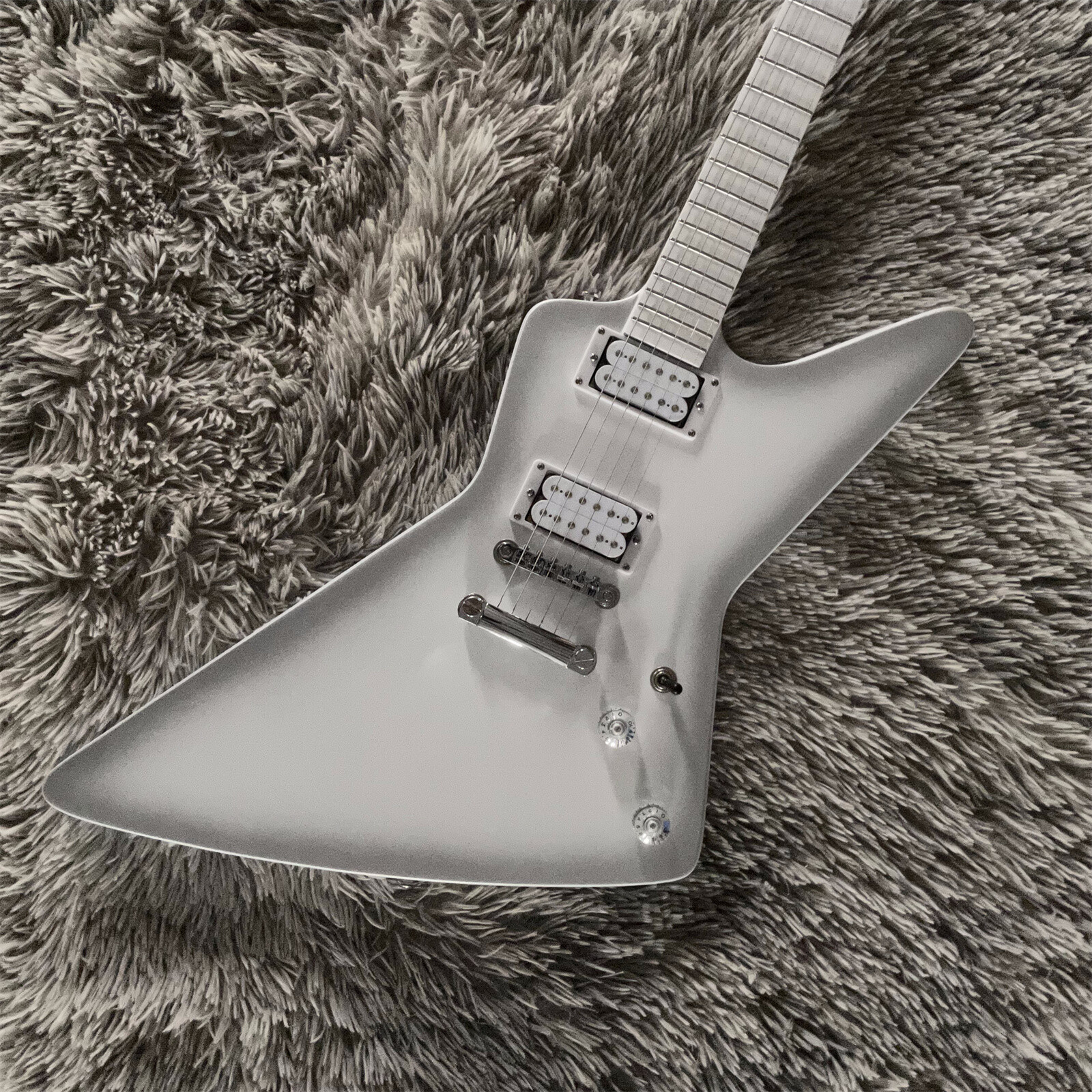 Custom Explorer Electric Guitar Mahogany Body&Neck HH Pickups Chrome Hardware