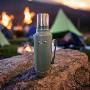 Vintage Stanley Thermos 1/2 Gallon Excellent Condition. 183