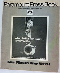 Vintage Dario Argento's FOUR FLIES ON GREY VELVET 15"X12¼" Pressbook (1971)!