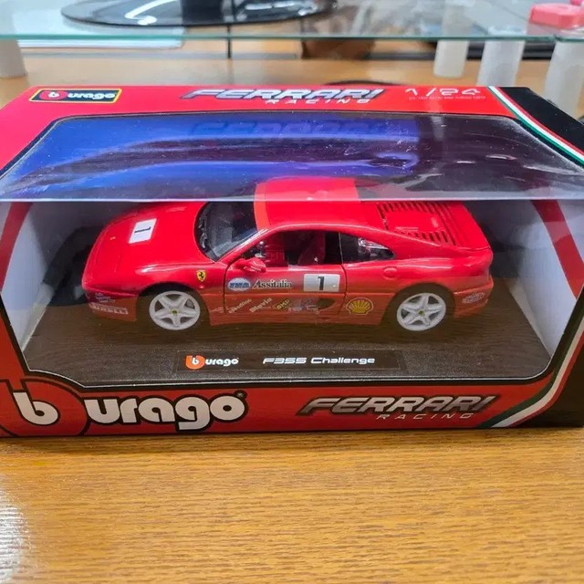 Burgaro Ferrari F355 Challenge 1/24 Diecast Model New