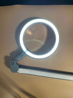 Daylight Lupenleuchte LED Lichtlupe - Bild 1 von 4