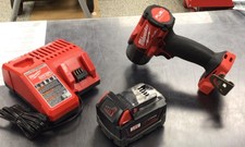 Milwaukee 2962-20 Impact Wrench w/Battery & Charger *Good Condition *Tested