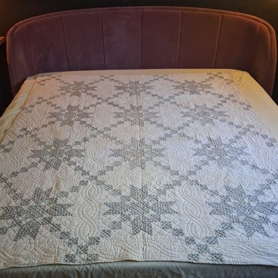 Old Antique Gray 8 Star Summer Quilt Handstitched  74 x 63