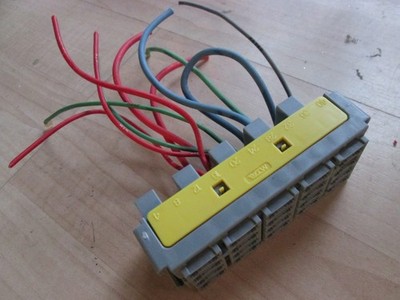 2014 International LT MTA (7) Mini Fuse Block Insert for Fuse Relay Box #M149WX