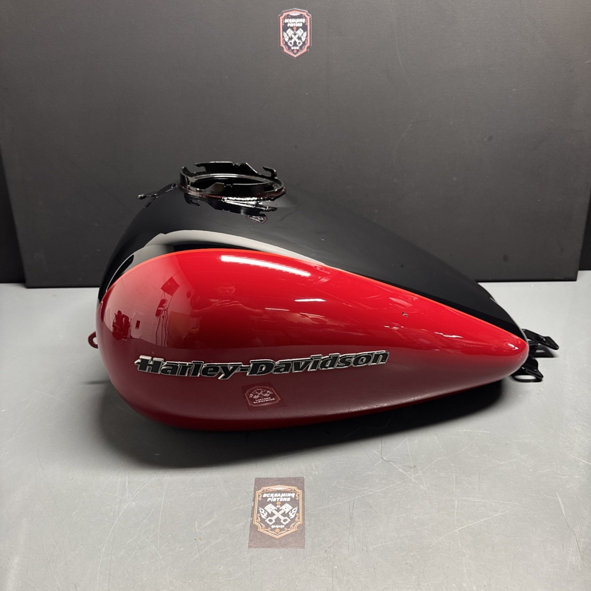 2014-2022 OEM Harley-Davidson Touring Ultra Limited Gas Tank Vivid