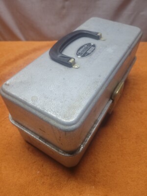 1971 umco tackle box 103a R•Vintage UMCO Corp. Aluminum Fishing Tackle Box 103 A