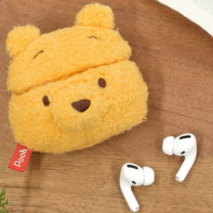Disney Pooh Fluffy Case AirPods Pro DNG-66PO Polyester gourmandise JAPAN NEW