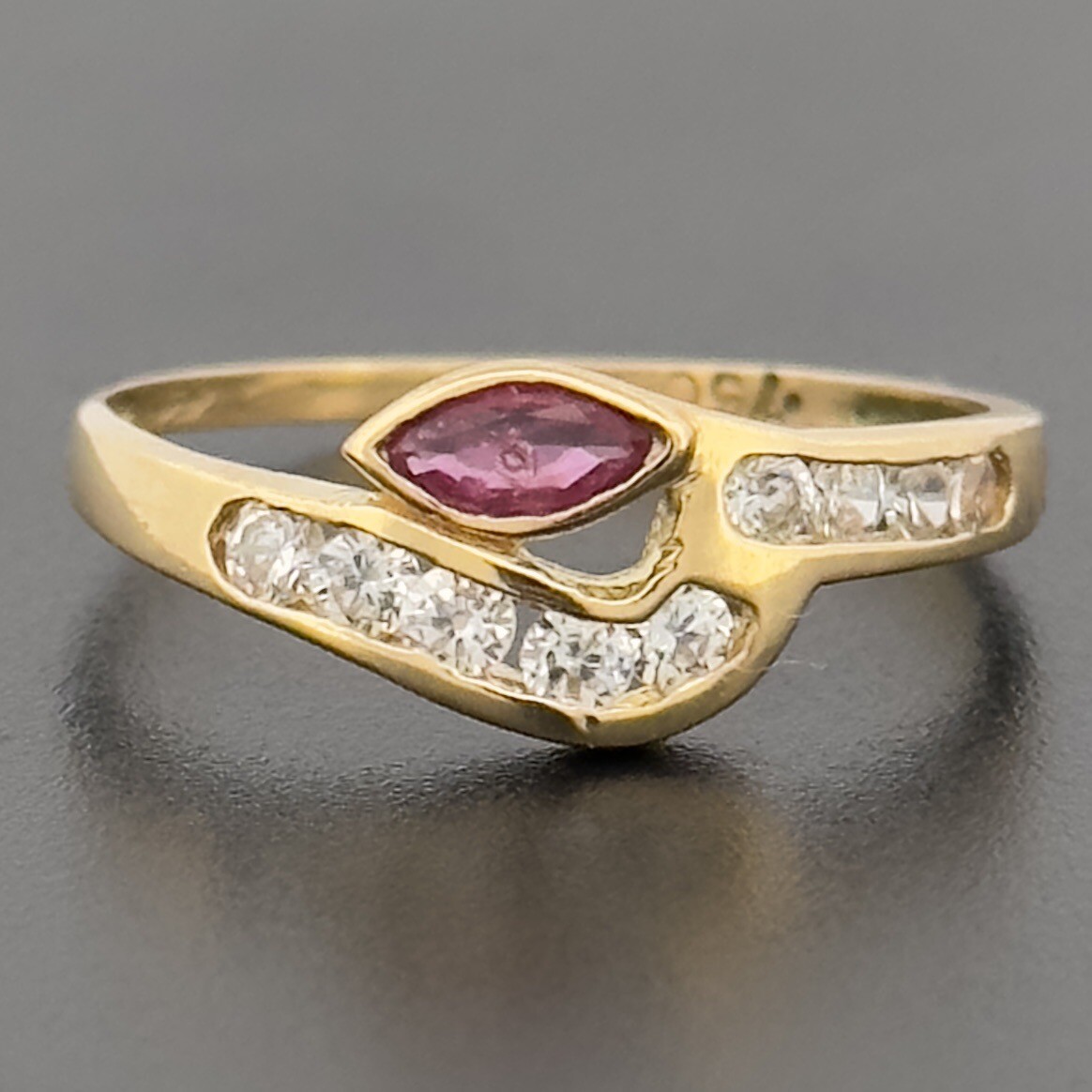 18ct Yellow Gold Ruby Cluster Snake Ring Size P - image 1