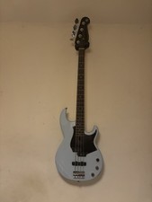 Yamaha BB434 4-String Electric Bass Guitar Ice Blue With a HardCase Included.