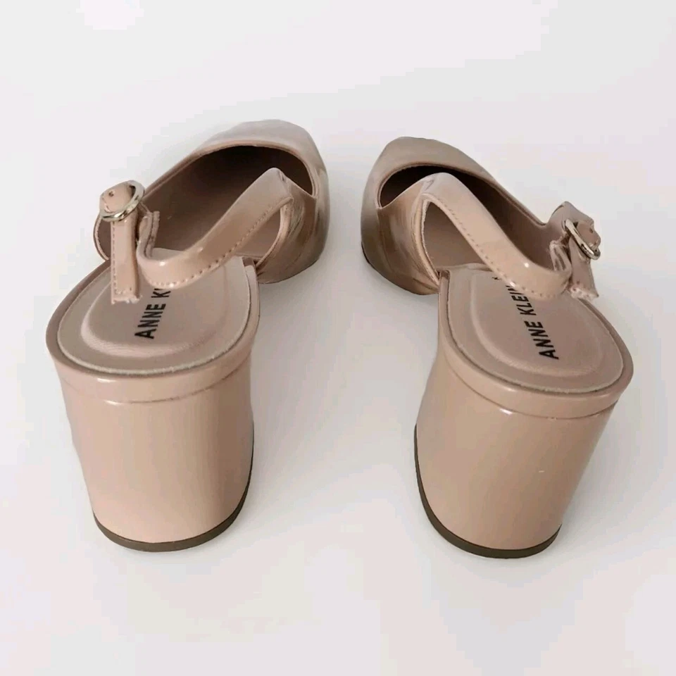 Bombas Anne Klein iflex LANEY couro envernizado nude biqueira quadrada 9 novas - Imagem 4 de 4