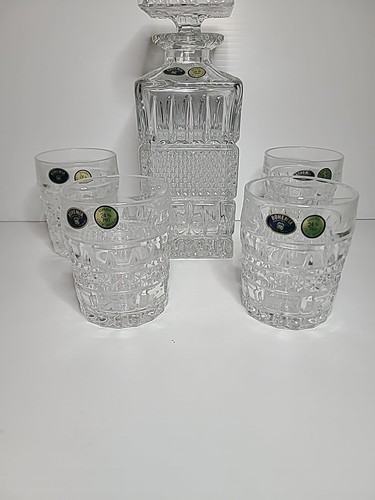 BohemiaVintage Hand Cut Lead Crystal Whiskey Decanter And 4 Glasses - Picture 3 of 9