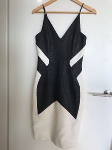 white dress size 8
