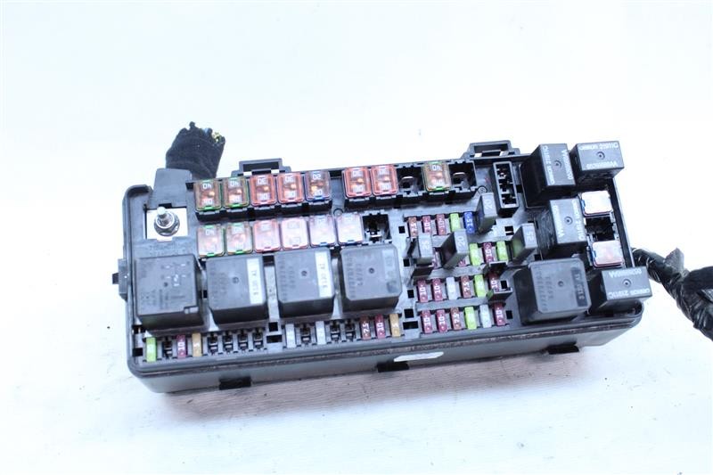 Used Fuse Box Engine fits: 2014 Maserati QUATTROPORTE  Grade A