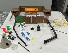 Vintage MARX Toy FORT APACHE Play Set Cavalry Stockade Civil War Lot Accessories