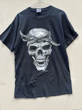2000’s Skull Bandana Slick Designs Y2K Style Graphic Tshirt Multiple Sizes