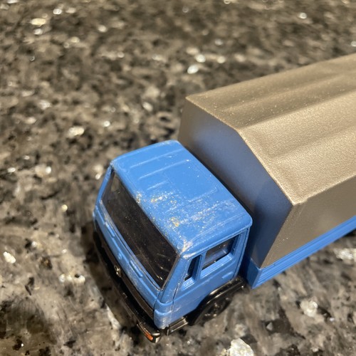 NZG 249 MERCEDES BENZ COVERED LORRY Blue - Picture 3 of 17