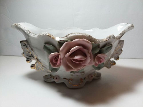 Vintage Japan Porcelain Planter With Gold Accents and  3D Roses  - Afbeelding 2 van 5