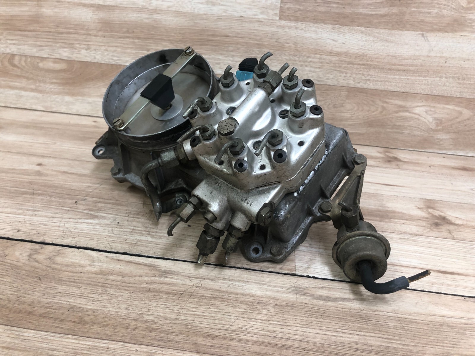 MERCEDES BENZ OEM W107 R107 450SL 450SEL 450SE 450SLC FUEL INJECTION