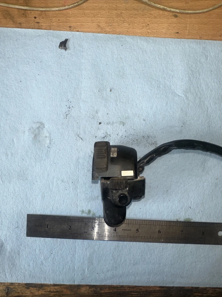 Yamaha TX650 TX500 XS500 XS650 1974 interruptor de control izquierdo carcasa bocina Foto 2 de 4