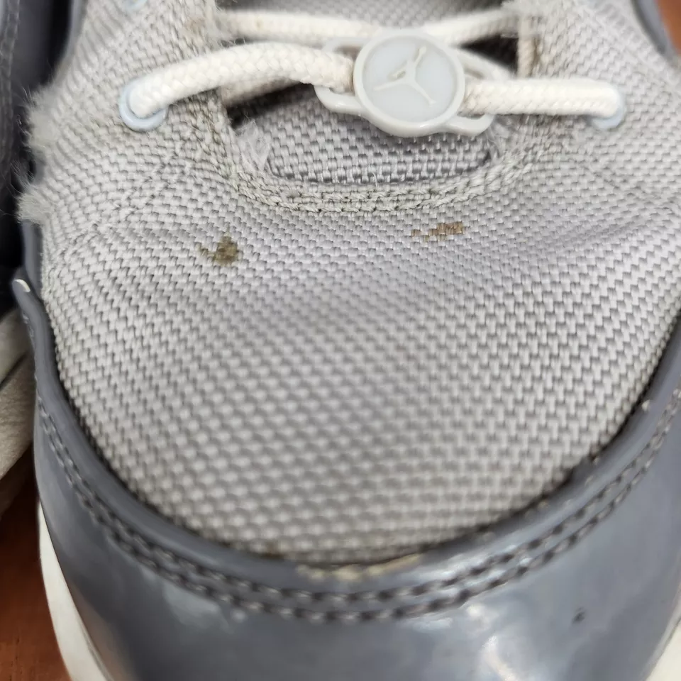 Air Jordan Nike Flight TR 97 Tenis Para Hombres 12 Zapatos Grafito Ligero 428826-003 Foto 4 de 4