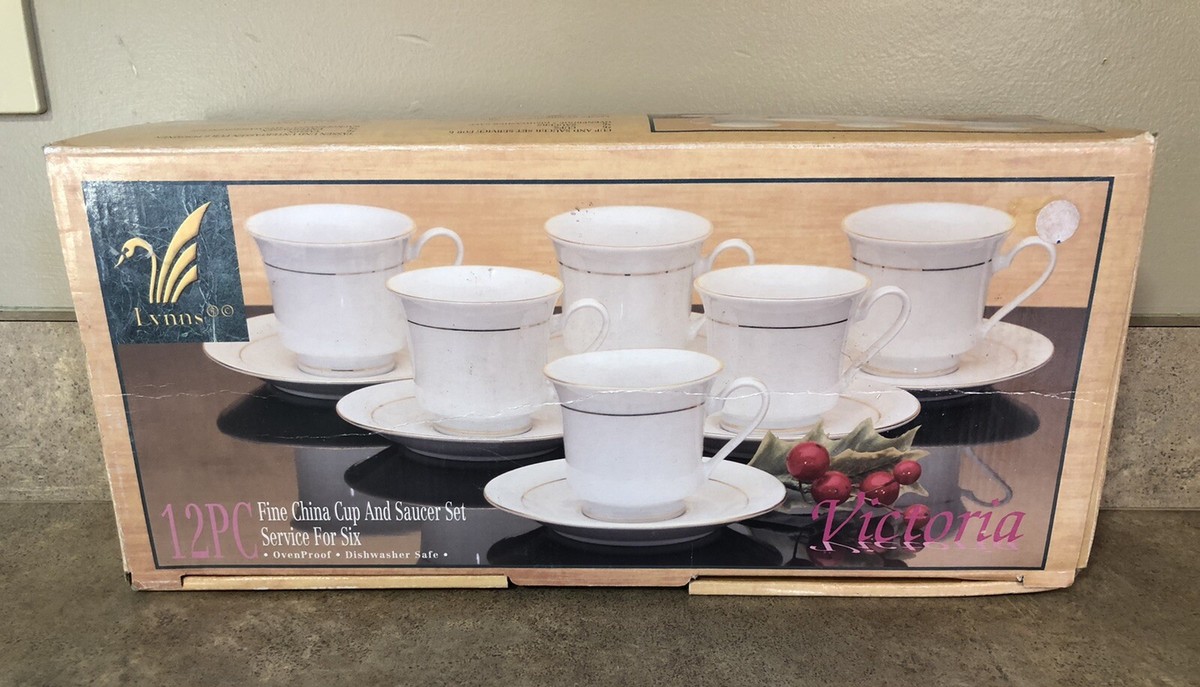 Lynn's China 12 Piece Set Cups And Saucers Victoria New In Box