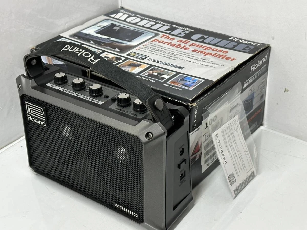 Roland Mobile Cube 5-watt Guitar Combo Amplifier | eBay