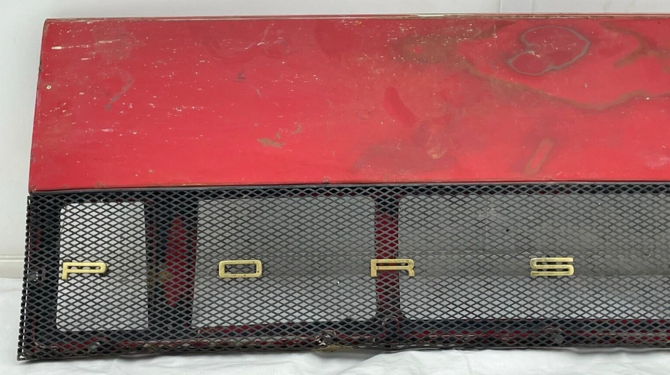 Parrilla de pantalla de ventilación 70-76 Porsche 914 arte de pared hombre emblema cueva maletero trasero tapa bota Foto 3 de 4