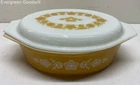 PYREX #045 Oval Gold & White 2 1/2 QT Casserole Dish with Lid