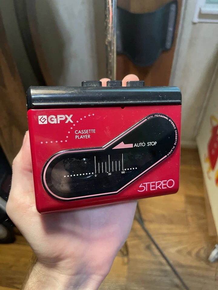 Reproductor de casete portátil GPX retro vintage años 80 C3044 PROBADO FUNCIONANDO Foto 2 de 4