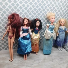 Lot of 5 Disney, Beast, etc Dolls, Articulated, Mixed Lot - One Nude - Flaws
