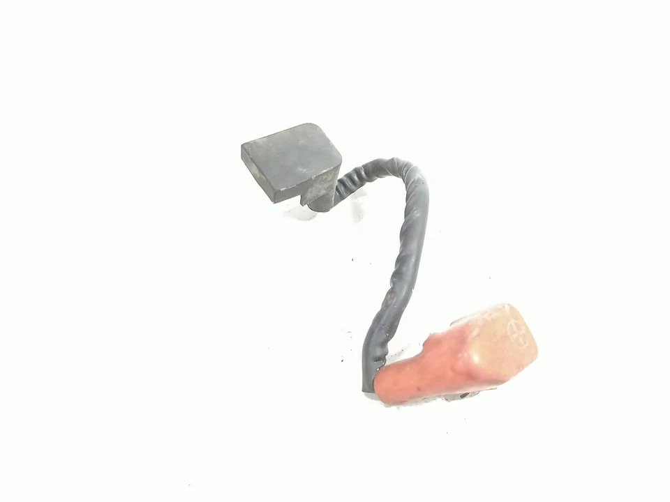 Cable terminal positivo batería 99 00 Honda CBR 600 F4 Foto 2 de 4