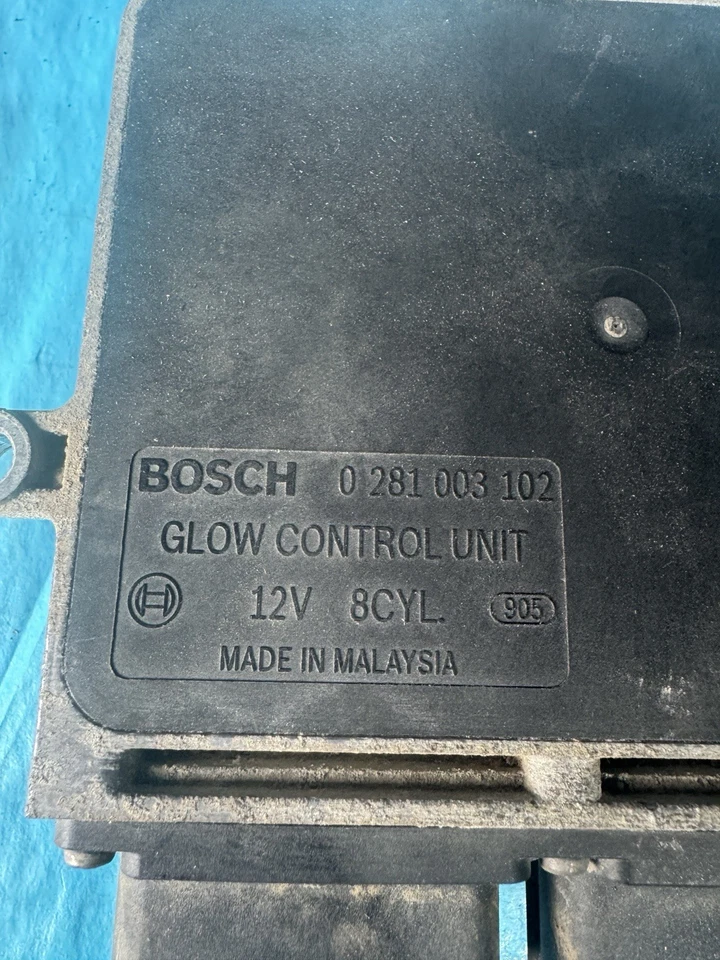 Módulo de control de bujía incandescente Ford 6.7 F250 F350 2011-15 0281003102 Foto 2 de 4