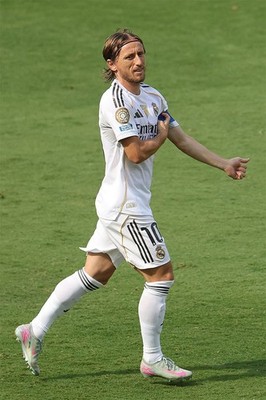 Luka Modric Madrid Inspired Tribute World Cup Farewell Soccer - POSTER ...