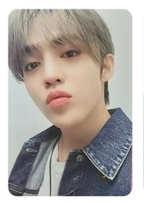 直筆サイン入 SEVENTEEN 2025 SEASON'S GREETINGS SEVENTEEN 2025 SEASON'S GREETINGS - Kpop USA